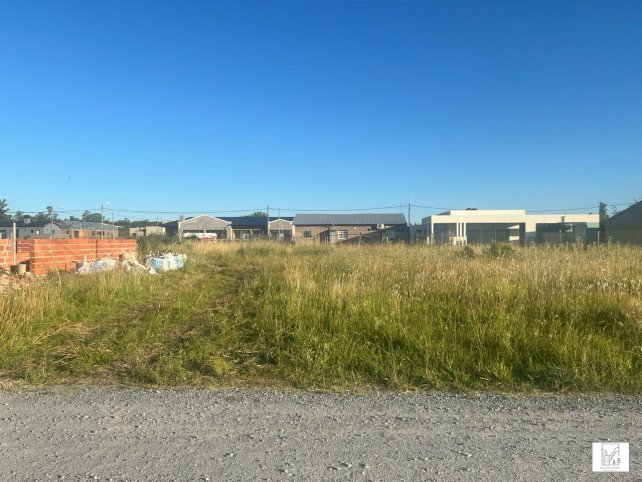 Lote en Barrio Graduados de 556m² — Pasaje Mercedes Sosa