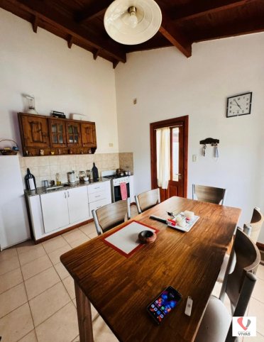Casa en Venta 2 dorm, 70m² con estacionamiento — BROWN Y PJE. BLANDENGUE
