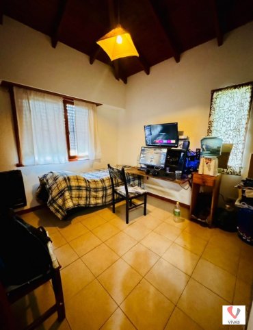 Casa en Venta 2 dorm, 70m² con estacionamiento — BROWN Y PJE. BLANDENGUE