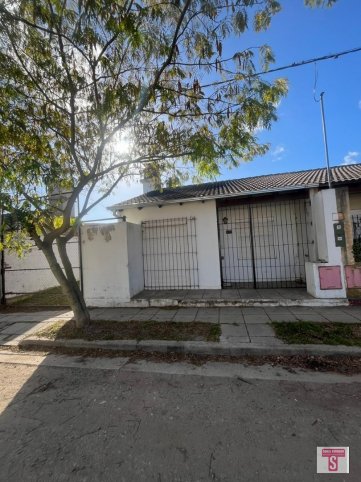 Casa 2 dorm, 60m² en Barrio Falucho