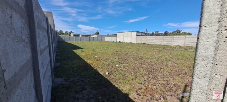 Lote en Venta de 800m² en Ciudad de Azul