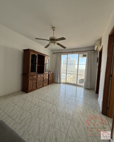 Depto en Venta 1 dorm, 1 baño, Sarmiento 902