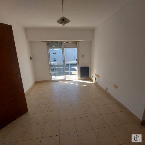 Depto 1 dorm, 40m² con cochera — 11 de Septiembre