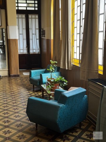 Casa en venta, 3 dorm, 178m² con patio y parrilla — Av. Colon