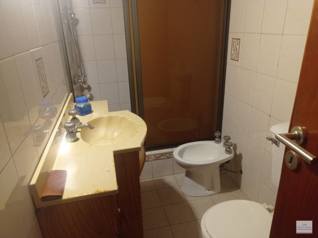 Casa 3 dorm en Fugl esquina Alvear