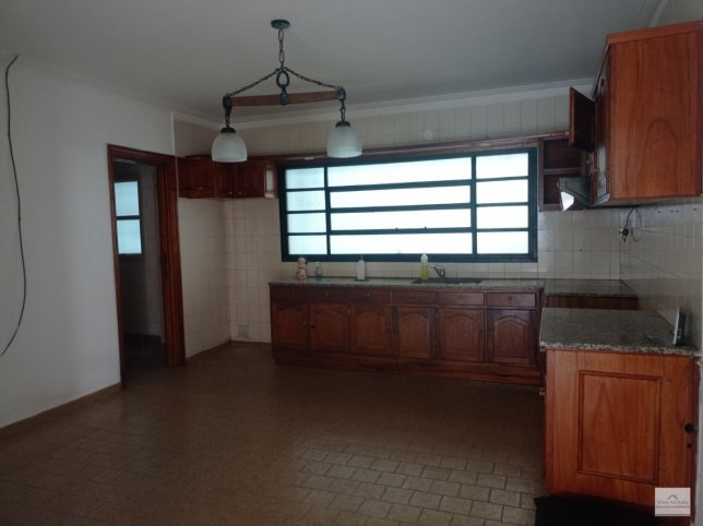 Casa 3 dorm en Fugl esquina Alvear