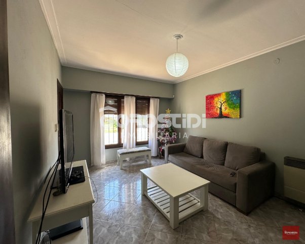Casa 4 dorm en Payro 1069 — Zona Calvario