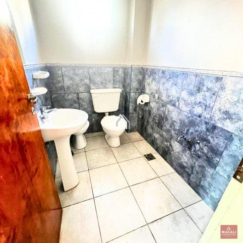 Depto 1 dorm, 53m² con cochera — Pio XII