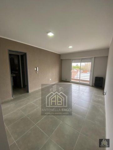 Depto en Venta 1 dorm, 45m² con cochera — San Martin 1655