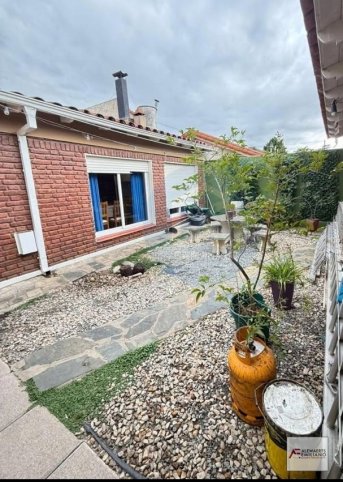 Casa en Maipu 1600, 151m², 2 dorm, 1 baño, Garage