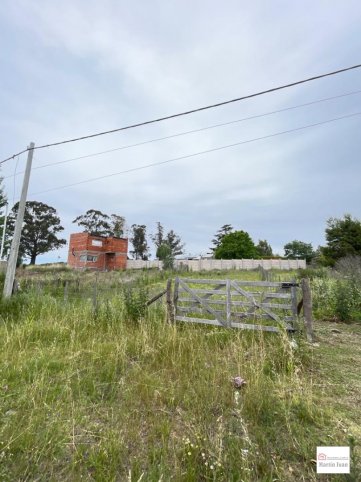 Lote en venta 10x30 en Villa del Parque