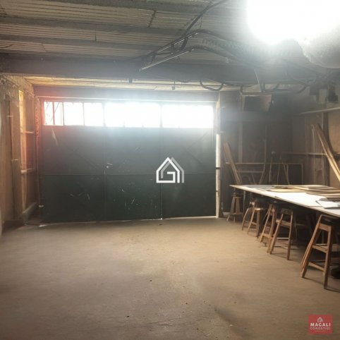 Casa en Venta Holmberg y Linstow, 300m², 2 dorm, 2 baños, garage