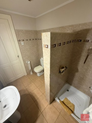 Casa en Venta 2 dorm, 170m² con garage — Av. Marconi