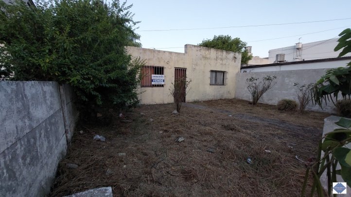 Lote en Venta Cabral 823