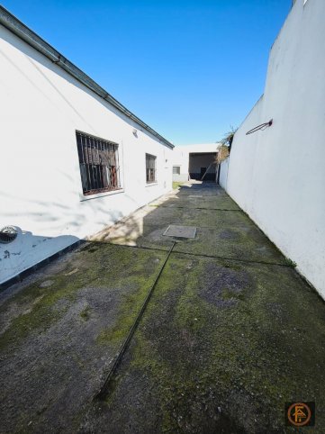 Casa en Venta Moreno 1300, 3 dorm, 2 baños, 152m²