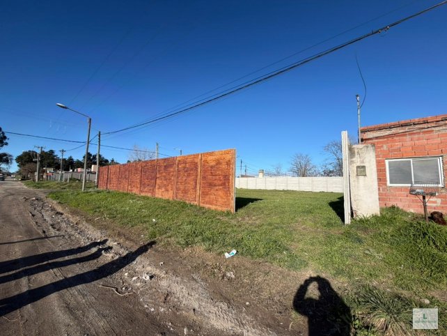 Lote en Venta en Chapaleofu & Lester