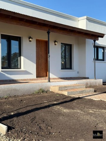 Casa 3 dorm, 174m² a estrenar en Ecobarrio