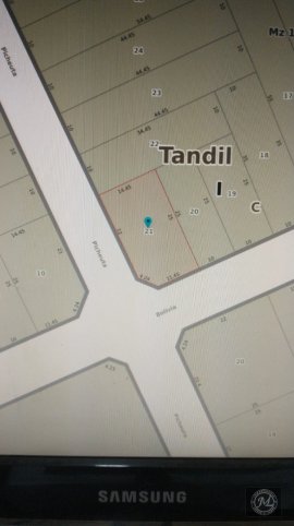Lote en venta 350m² con servicios — Picheuta y Bolivia
