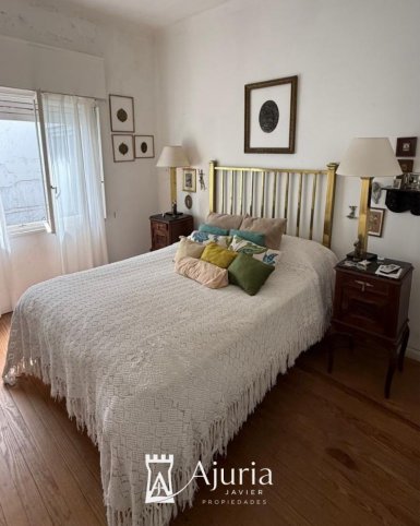 Casa 4 dorm en zona céntrica con garage