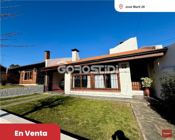 Casa en Venta en José Martí 29, 4 dorm, 3 baños, Garage