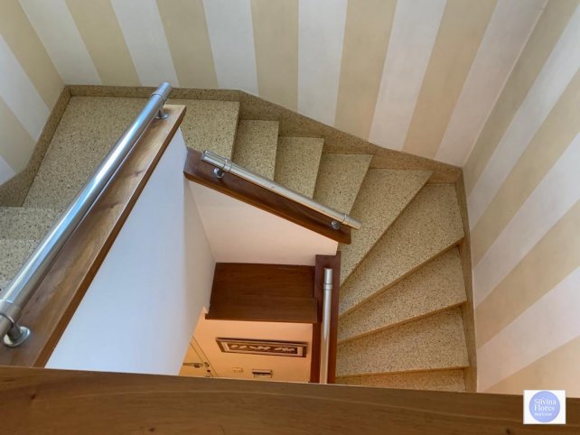 Casa en Garibaldi 773, 300m², 4 dormitorios, 4 baños, cochera