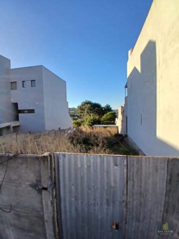 Lote en venta 350m² en Bolivia al 200 — Tandil