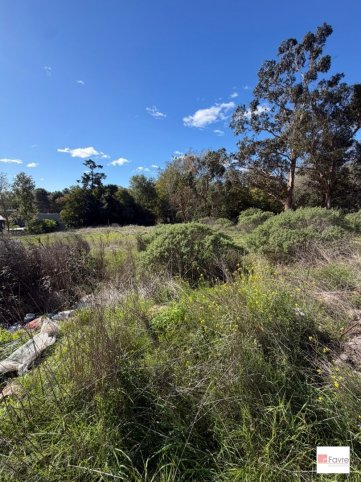 Lote en Venta 240m² con vistas — Zona Dique