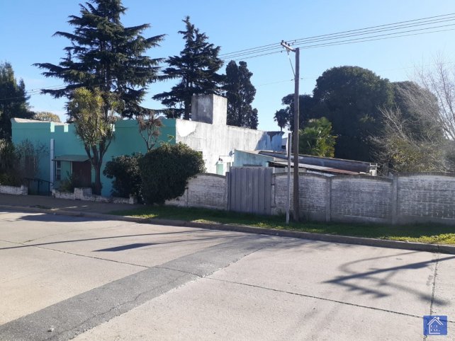 Casa 7 dorm, 279m² en Edison y Liniers