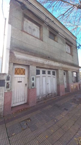 Casa en Venta 5 dorm, 375m² a refaccionar — 14 de Julio