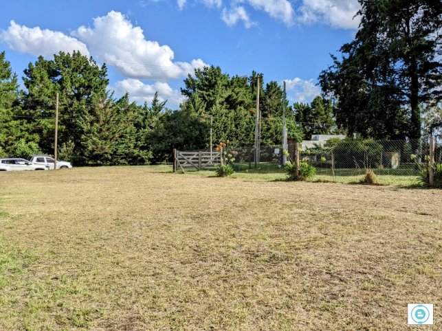 Lote sobre Juan B Justo, 300m² en zona La Elena