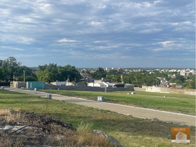 Lote en Venta 300m² en O Higgins 360, Cerro Alto