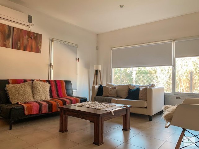 Casa 3 dorm, 110000 USD en Figueroa esquina Alighieri