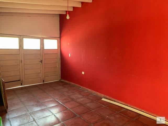 Casa 3 dorm, 110000 USD en Figueroa esquina Alighieri