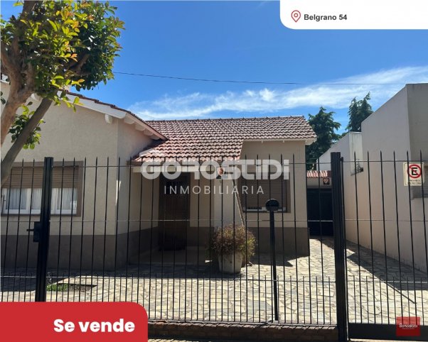 Casa en Venta Belgrano 54, 120m², 2 dorm, 1 baño, garage, piscina