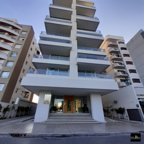 Depto 2 dorm, 2 baños, piscina y cochera — Chacabuco