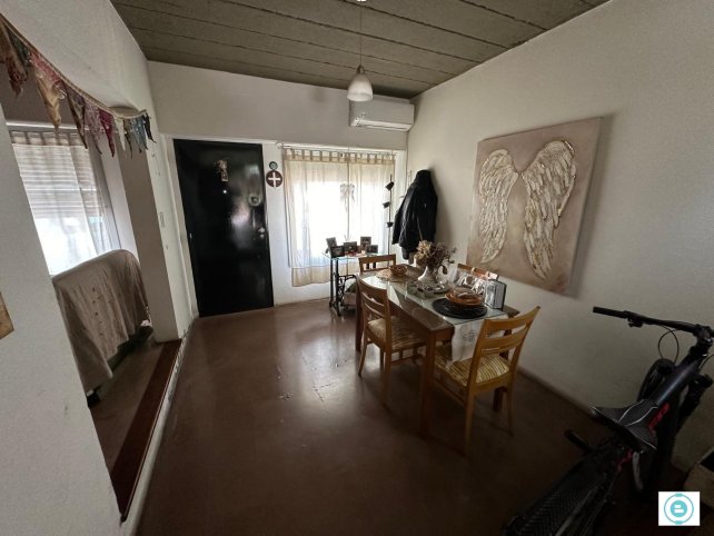 Casa en venta 4 de abril y Avellaneda