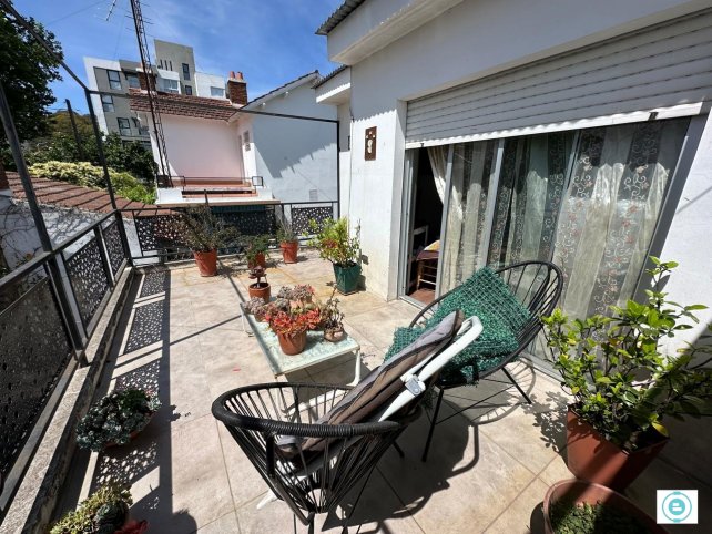 Casa en venta 4 de abril y Avellaneda