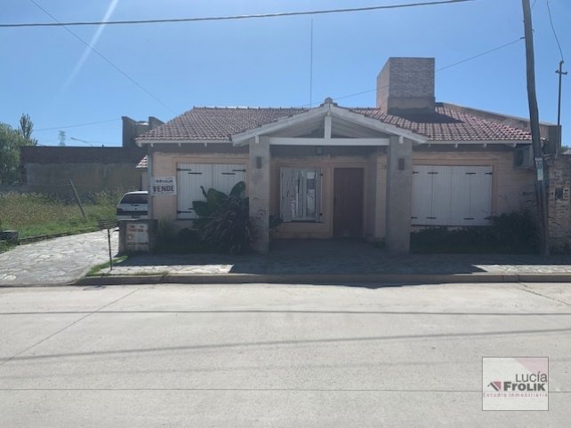 Casa en Venta Piedrabuena 87, 3 dorm, 157m², con garage