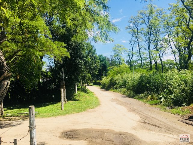 Lote baldio 400m² en Cerro Leones