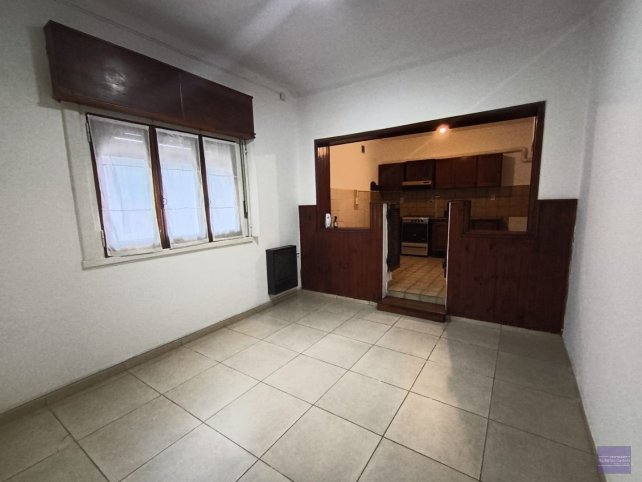 Casa 2 dorm, 116m² en Montevideo 302 — Semicéntrico