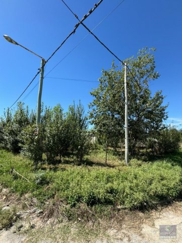 Lote en Venta 330m² en Labarden y Guemes Sur