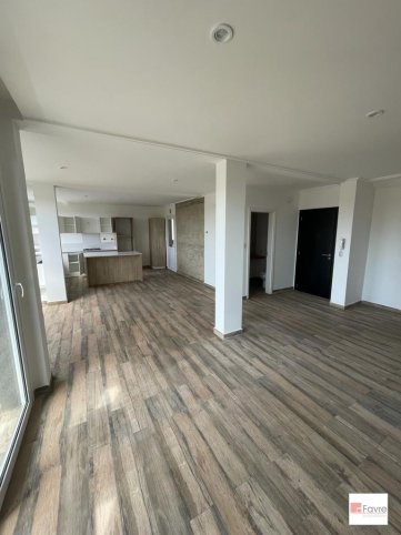 Depto 2 dorm, 110m² con cochera y terraza — Av Santamarina