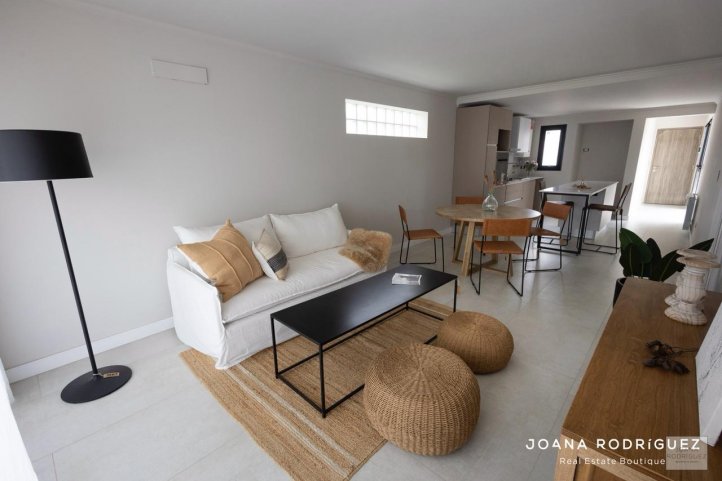 Depto 2 dorm, 80m² con cochera — Maipú 743