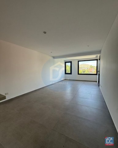 Depto 2 dorm, 93m² en Av. Avellaneda 1668 con cochera
