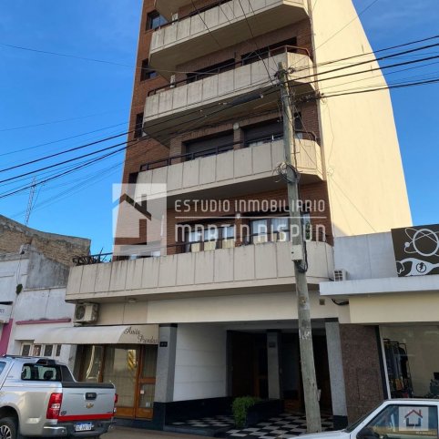 Depto 2 dorm, 134m² con cochera — Gral. Rodríguez