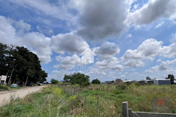 Lote en Venta Laprida y Mendoza