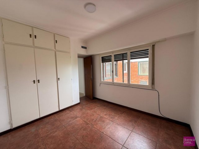 Depto 3 dorm, 100m² con cochera y balcón — Constitución