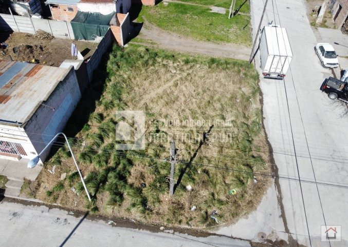 Lote en venta de 200m² en Ugalde y Jurado