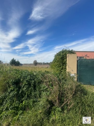 Lote en Gardey 25x35 mt, servicios de luz y agua