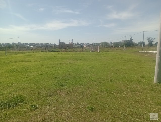Lote en venta 720m² en Pacheco y Azucena — Villa Serena